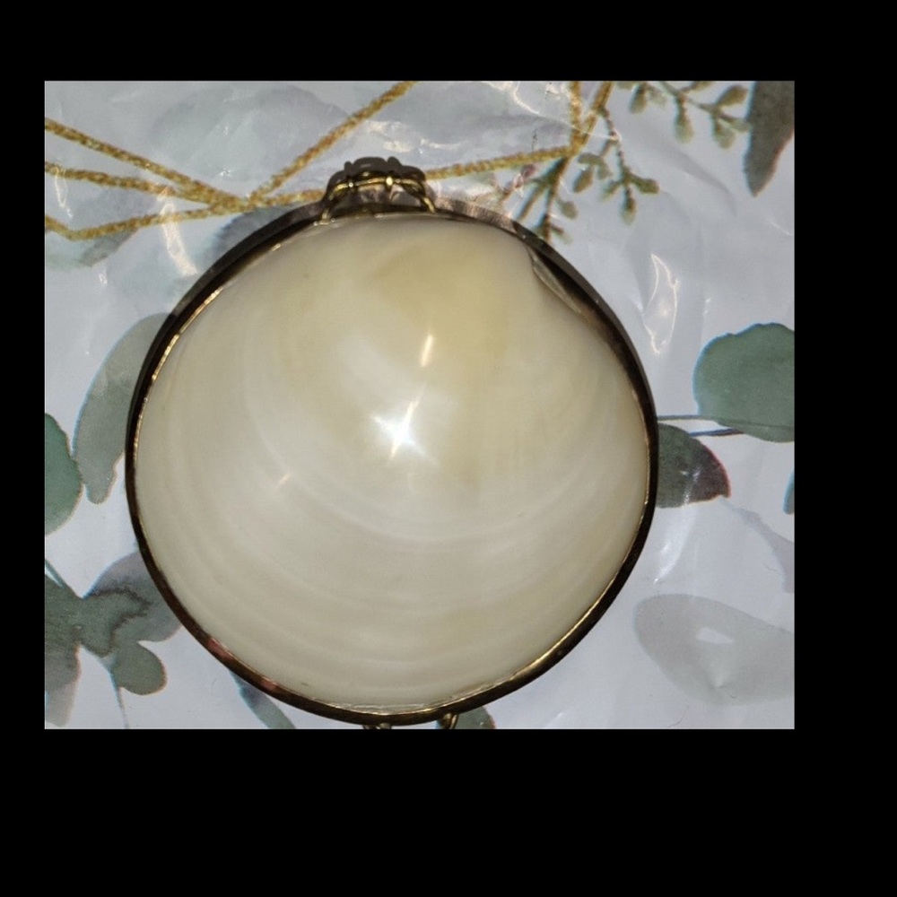Pearl jewelry holder